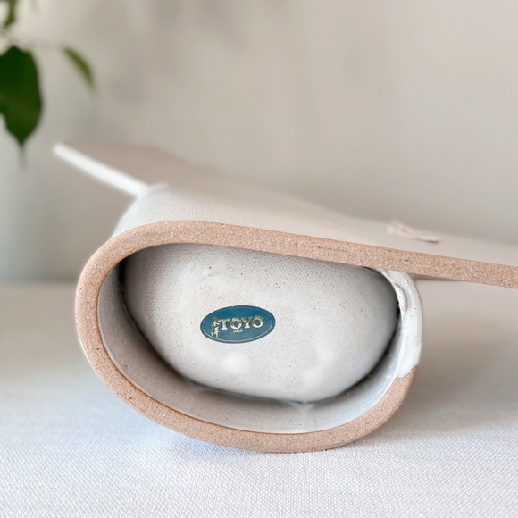 Toyo Ikebana Sculptural Modernist Planter - Picture 3 of 5